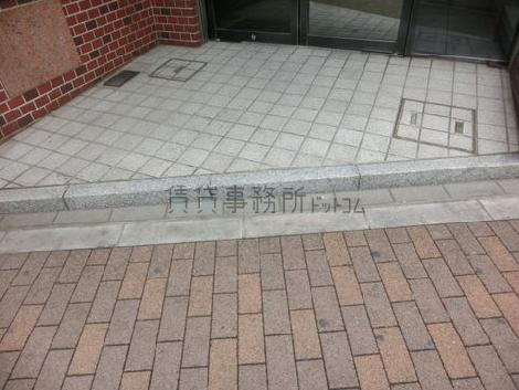 正面玄関