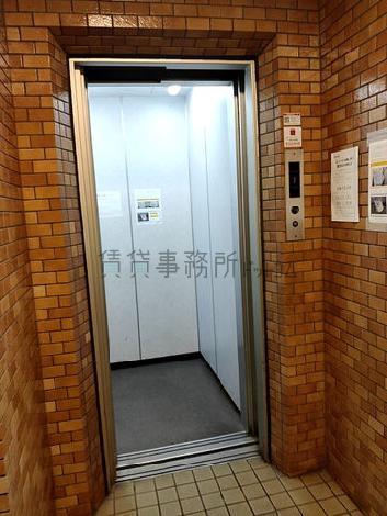 エレベーター