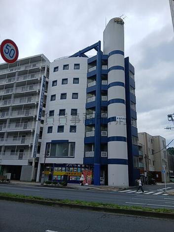 聖蹟角屋ビルの外観写真