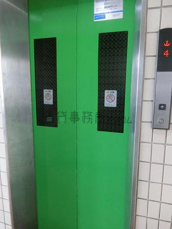 エレベーター