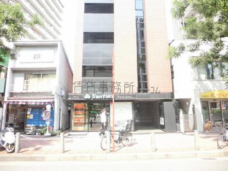 正面の車道から撮影
