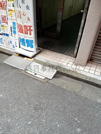 正面玄関