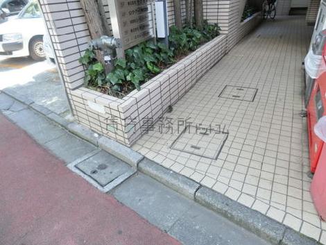 正面玄関