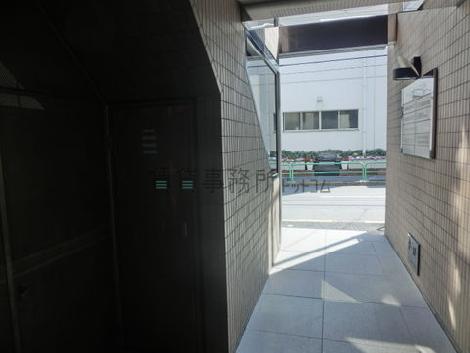 正面玄関