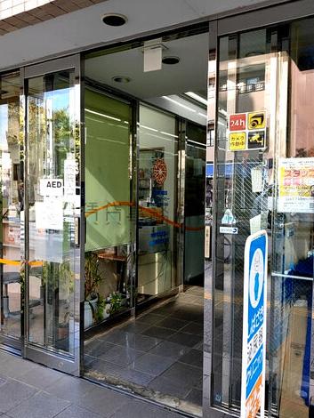 正面玄関