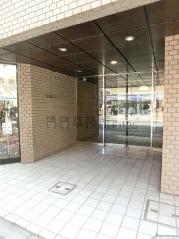 正面玄関