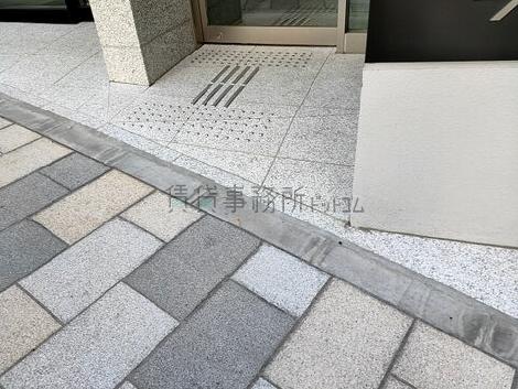 正面玄関