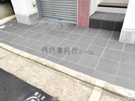正面玄関