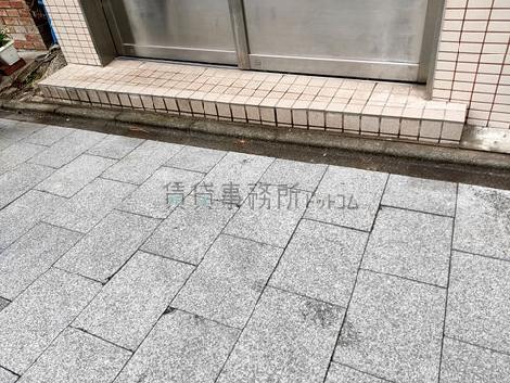 正面玄関