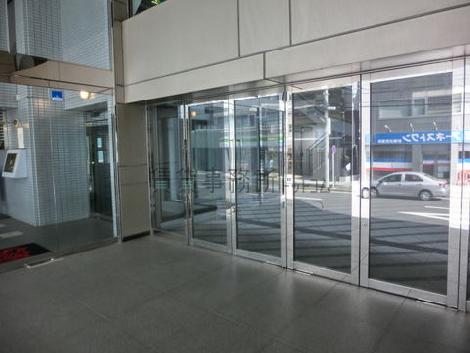 正面玄関