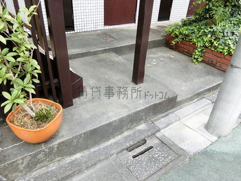 正面玄関