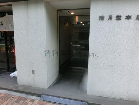 正面玄関