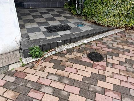 正面玄関