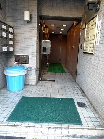 正面玄関