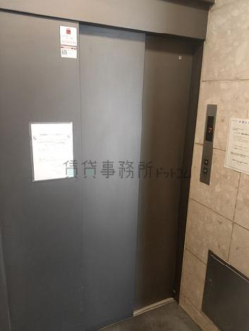 エレベーター