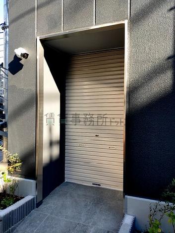 正面玄関