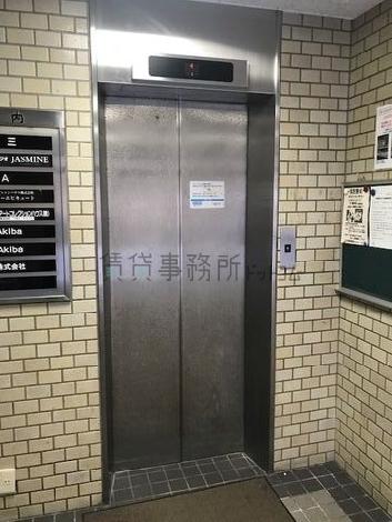 エレベーター