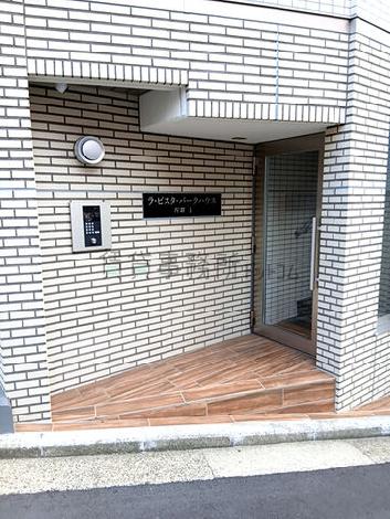 正面玄関