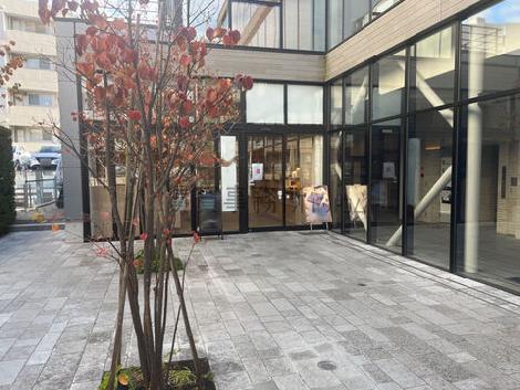 正面玄関