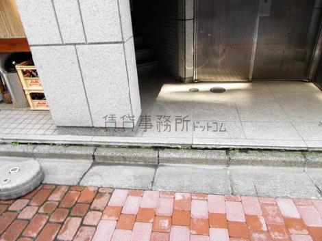 正面玄関