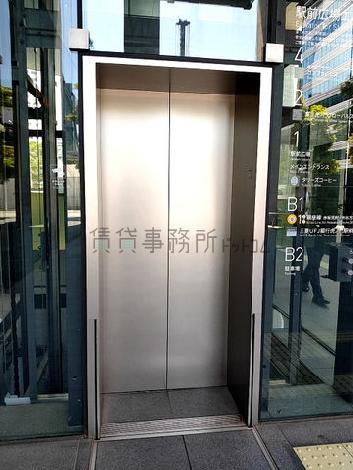 エレベーター