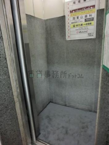 エレベーター