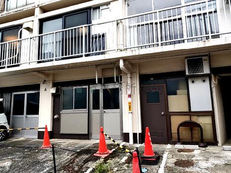 正面玄関