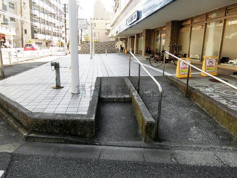 正面玄関