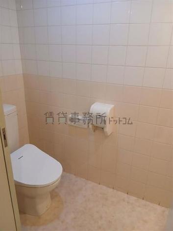 女性用トイレ