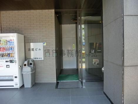 正面玄関
