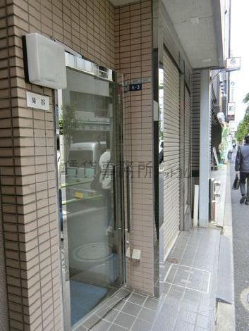 正面玄関