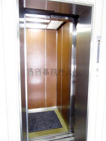 エレベーター