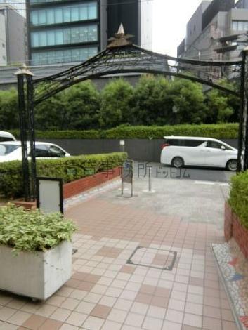正面玄関
