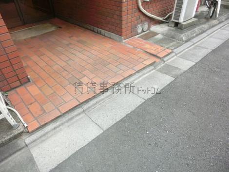 正面玄関