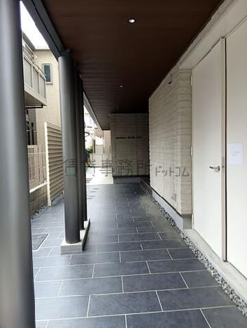 正面玄関
