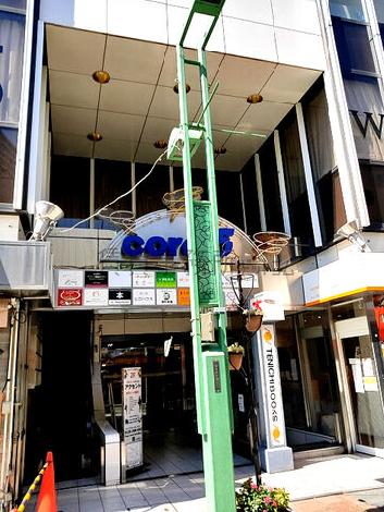 正面玄関