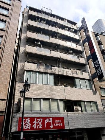 ラフィネ新宿の外観写真