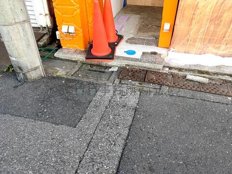 正面玄関