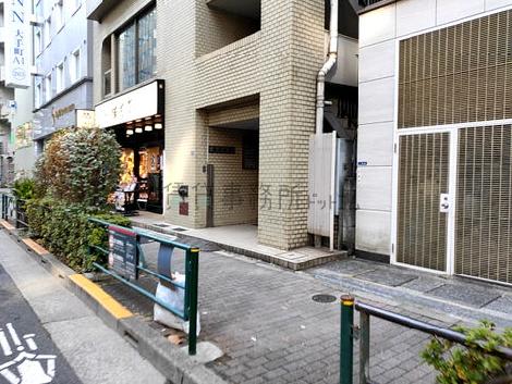 正面玄関