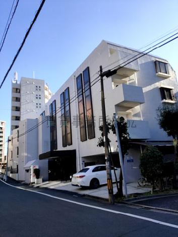 シャルム初台の外観写真
