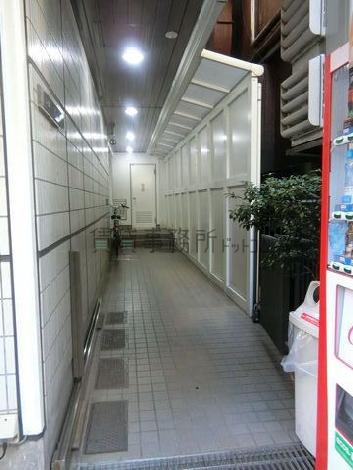 正面玄関