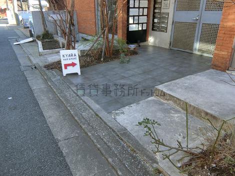 正面玄関