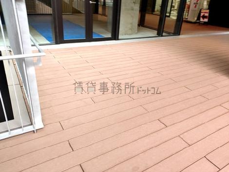 正面玄関