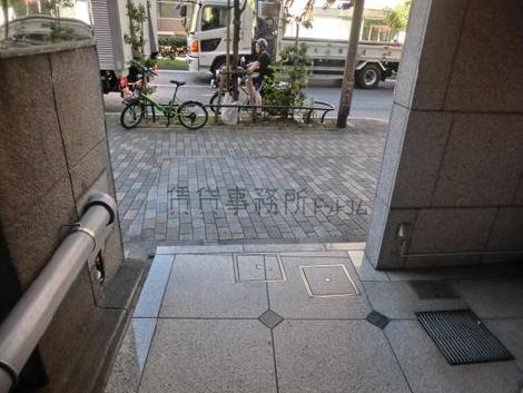 正面玄関