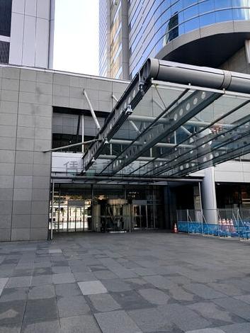 正面玄関