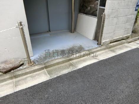 正面玄関