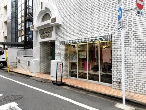 正面玄関