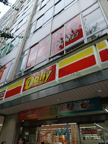 １階にコンビニあり