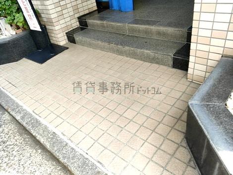 正面玄関