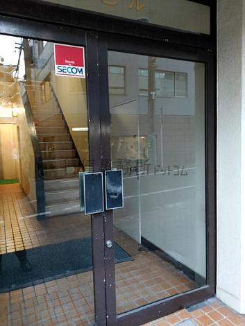 正面玄関